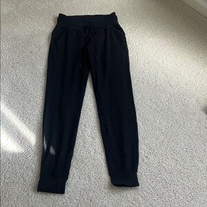 Lululemon ready to rulu joggers